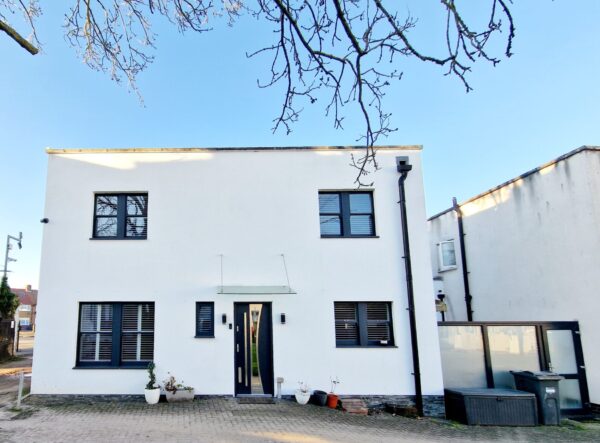 The Mews, ISLEWORTH, TW7