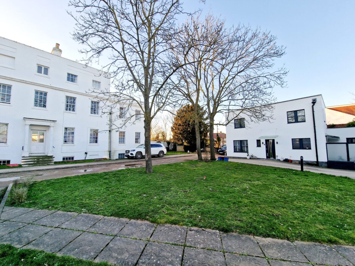 The Mews, ISLEWORTH, TW7