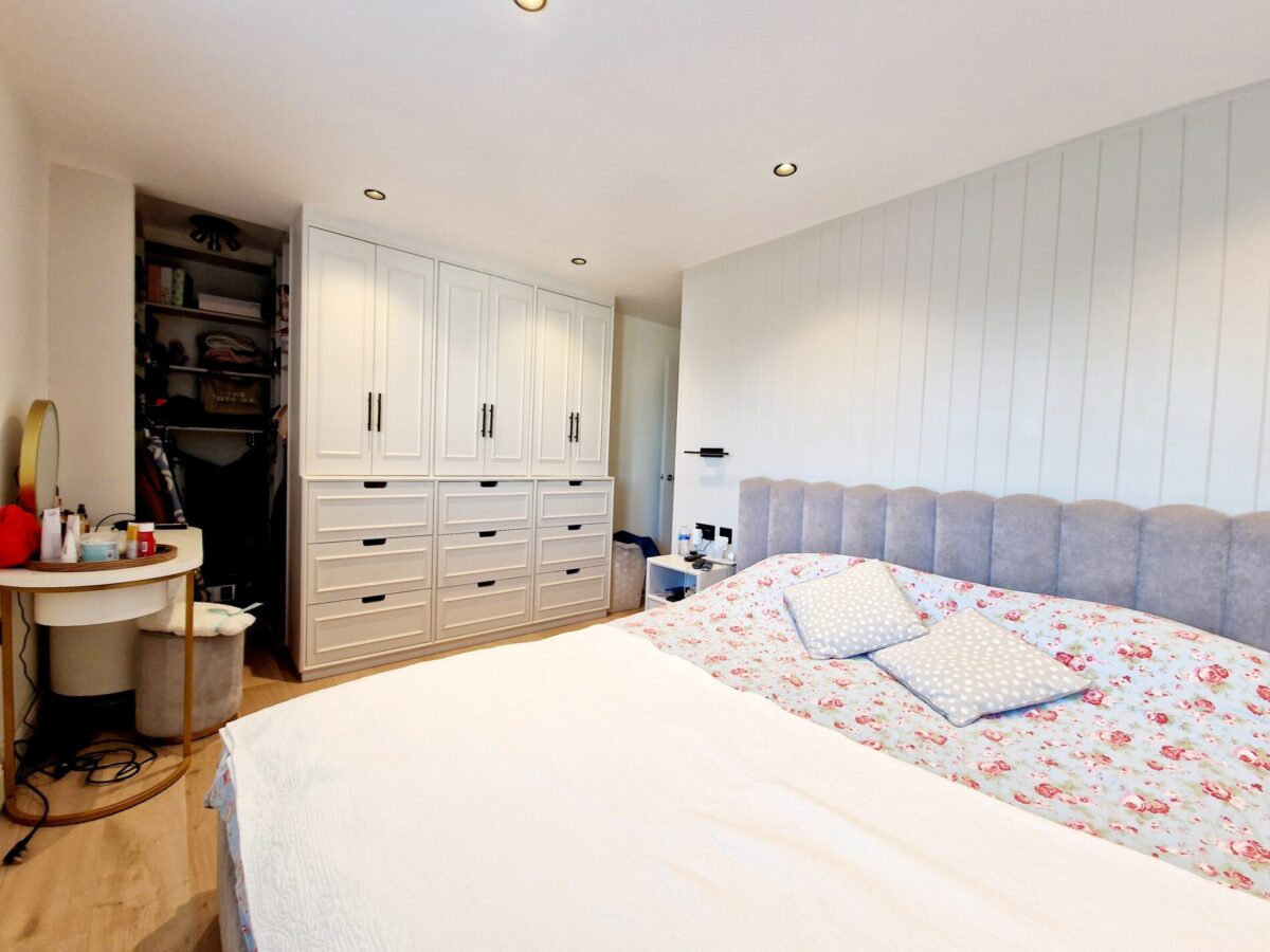 The Mews, ISLEWORTH, TW7