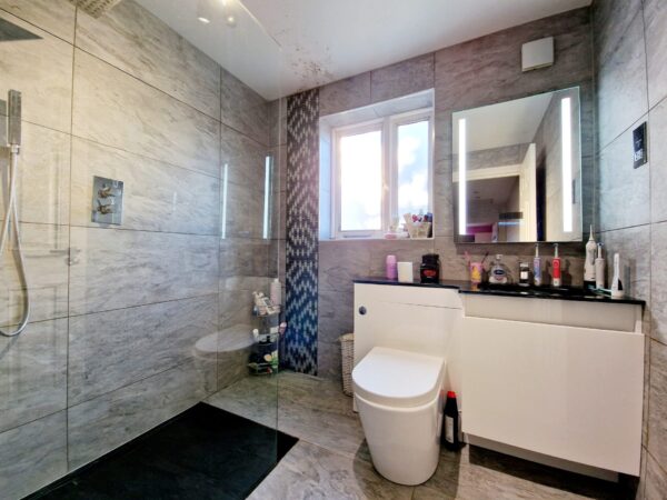 The Mews, ISLEWORTH, TW7
