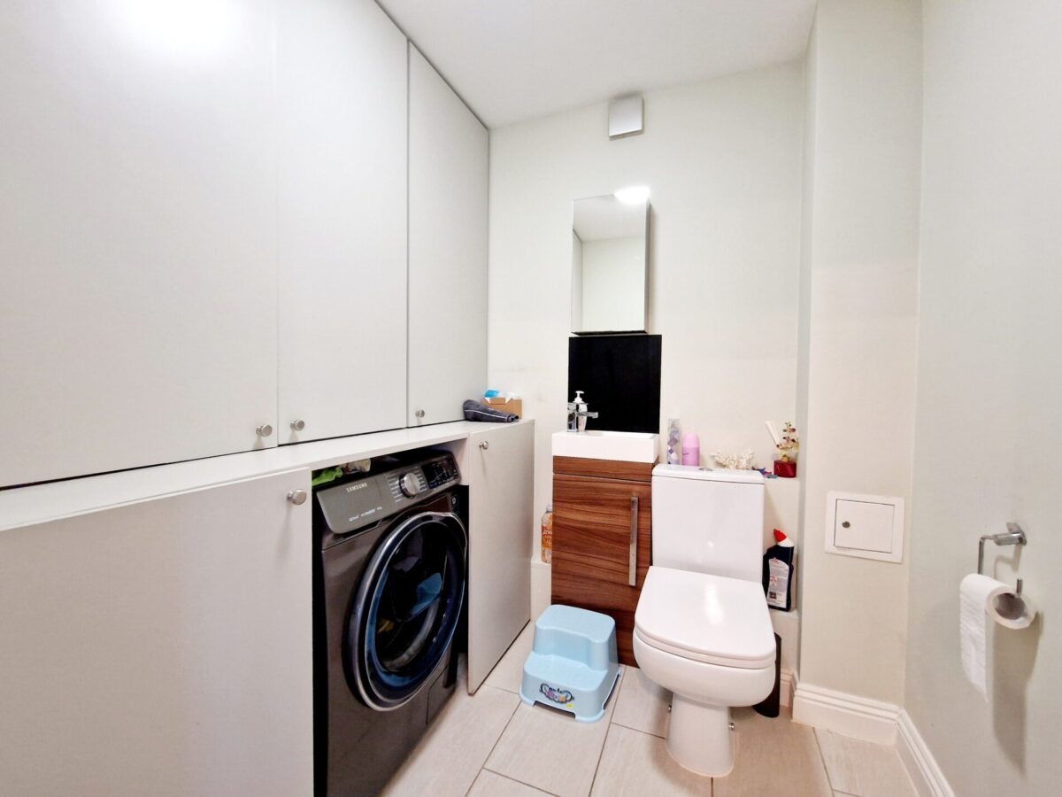The Mews, ISLEWORTH, TW7