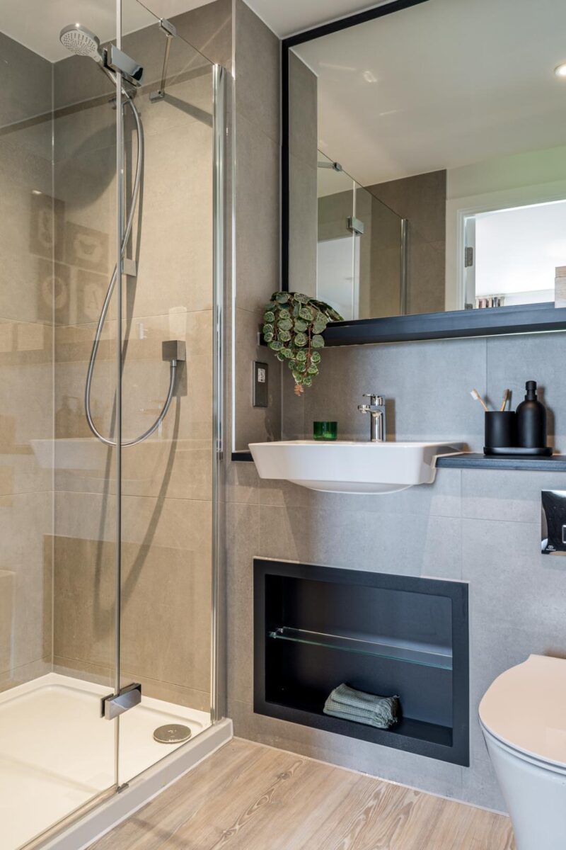 2 Bedroom Apartment,Lampton Parkside