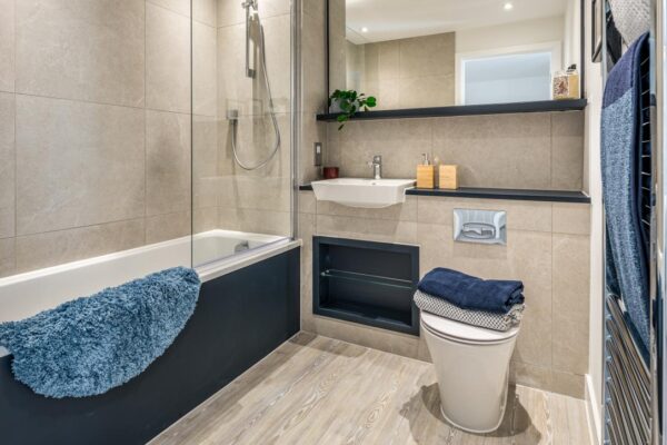 3 bedroom, 2 bathroom duplex