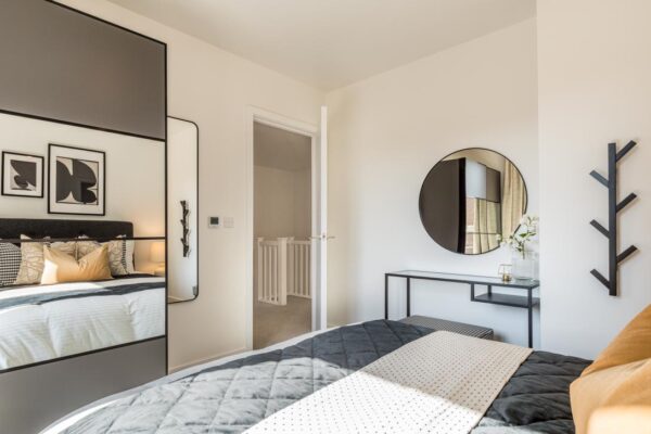 3 bedroom, 2 bathroom duplex